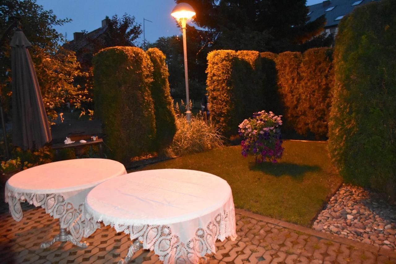 Villa Ausra Juodkrantė Exteriör bild